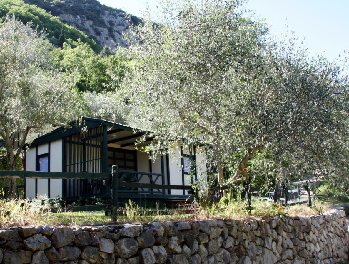 Camping Domaine Sainte Madeleine Sospel Exterior foto